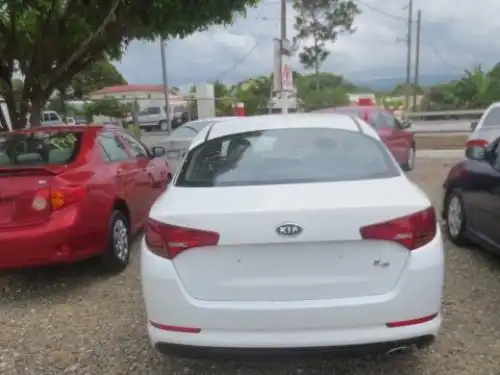 Kia K-5  2011