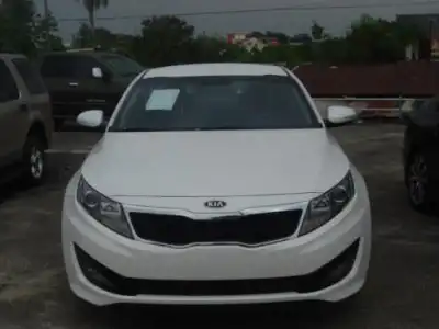 Kia K-5  2011