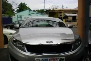 Kia K5 2011