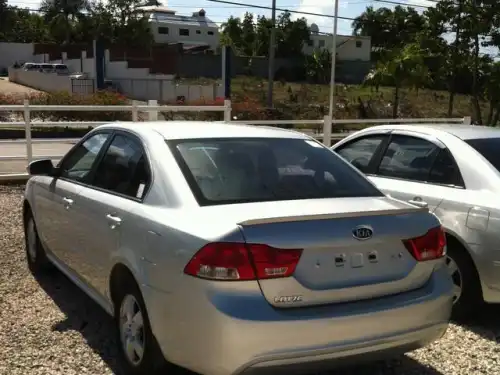 Kia Lotze  2009