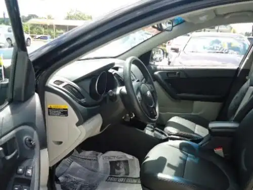 Kia Lotze  2010
