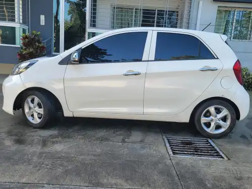 Kia Morning 2016 GLP y Económico Android