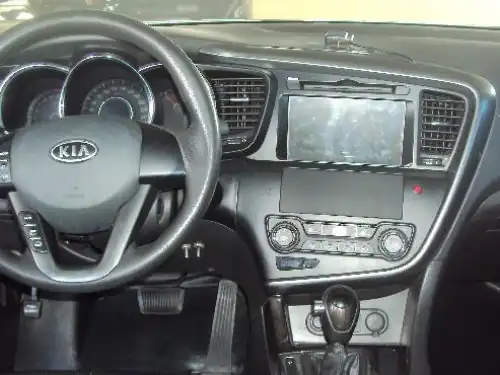 Kia Optima  2011
