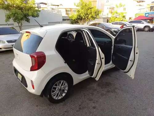 Kia Picanto 2022 LX Full
