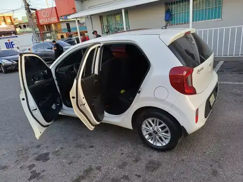 Kia Picanto 2022 LX Full