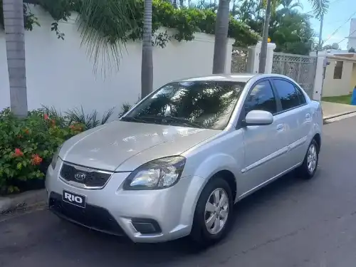 Kia Rio 2010 full