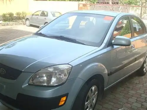 Kia Rio LS 2009