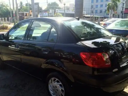 Kia Rio LS 2009