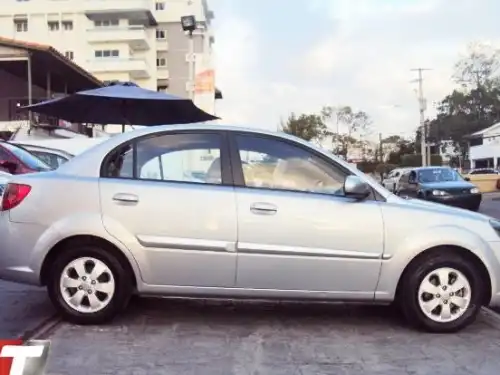 Kia Rio LS 2011