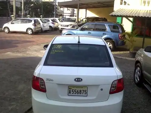 Kia Rio LS 2011