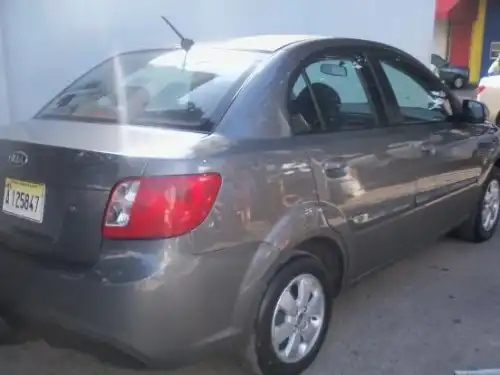 Kia Rio LS 2011