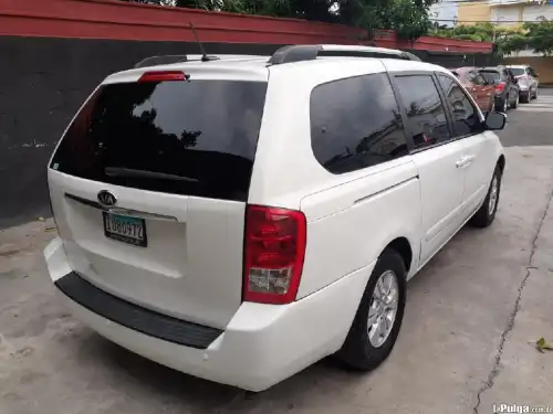 Kia Sedona 2012 Gasolina 