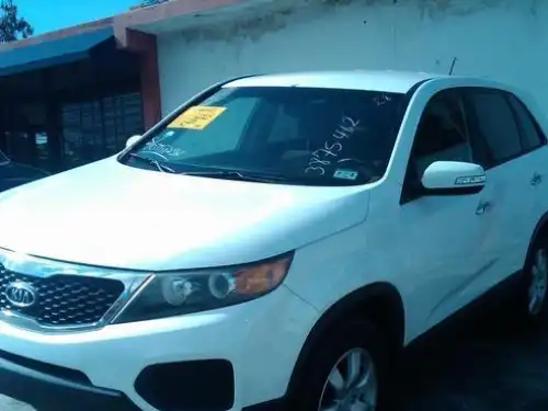 Kia Sorento  2011