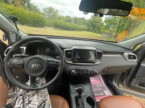 Kia Sorento 2016 negociable