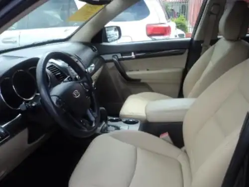 Kia Sorento2011