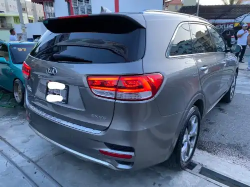 Kia sorento 2016 SX 27,900 panorámica