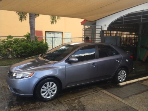 Kia Forte 2010 Esta Saldo Valorado en 7,000