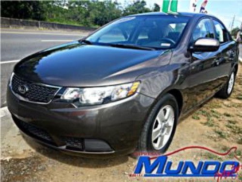 Kia Forte 2013 Excelentes Condiciones