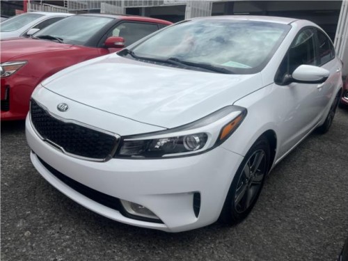 Kia Forte 2018 Blanco 4 puertas