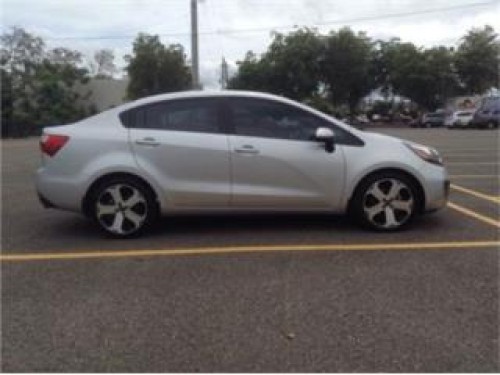 Kia Rio EX 2013 el mas equipado