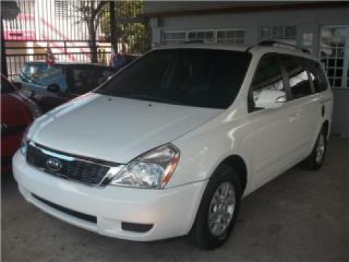 Kia sedona 2011 aut