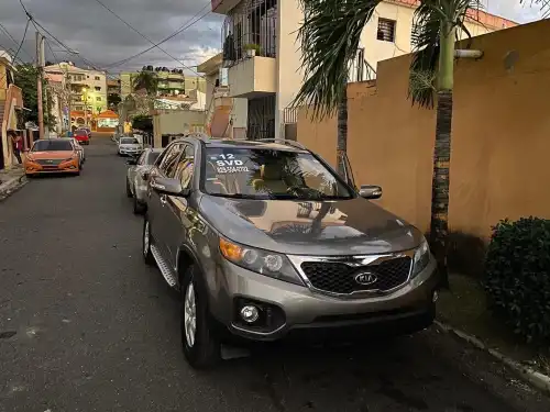 Ku Sorento 2012 Americano 