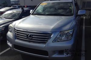 LEXUS LX 570 DEL 2010 CERTIFICADA