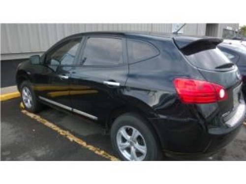 LLAMA NISSAN ROGUE 2011 CON CAMARA Y AROS