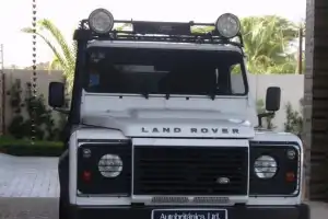 Land Rover Defender 90 2012