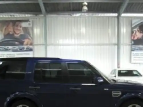 Land Rover LR 3  2010