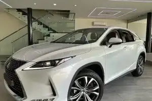 Lexus 2022 RX450 Híbrida impecable 