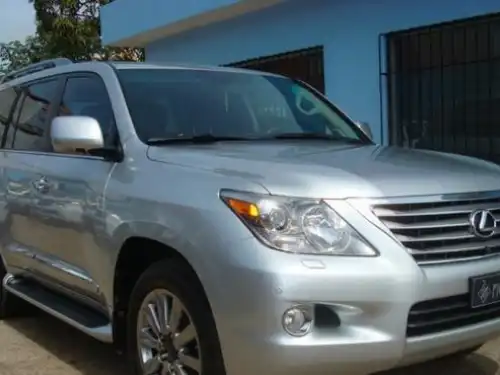 Lexus LX 570 2009