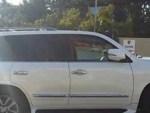 Lexus LX 570 2009