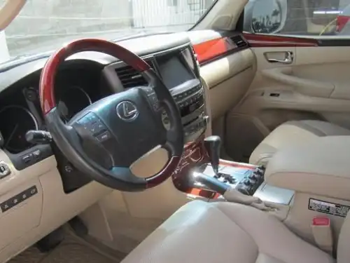 Lexus LX 570 2009