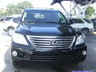 Lexus LX 570 2010