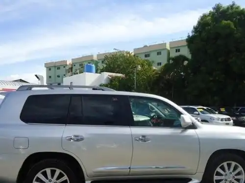 Lexus LX 570 2010