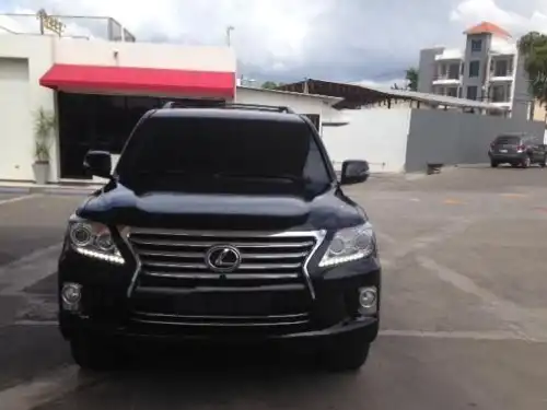 Lexus LX 570 2013