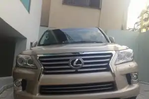 Lexus LX 570 2013