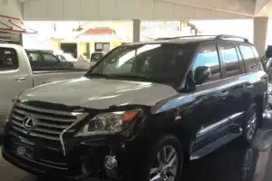 Lexus LX 570 2015