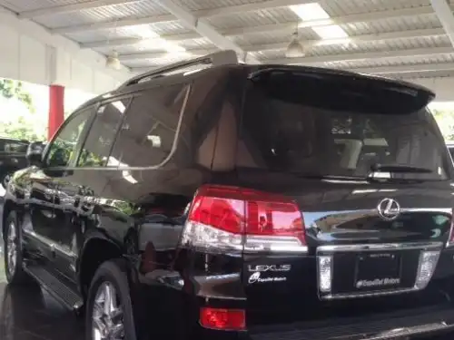 Lexus LX 570 2015