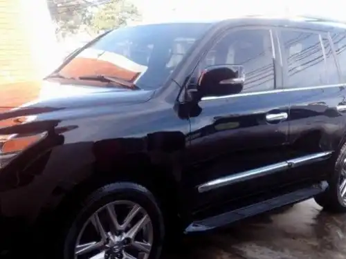 Lexus LX2013