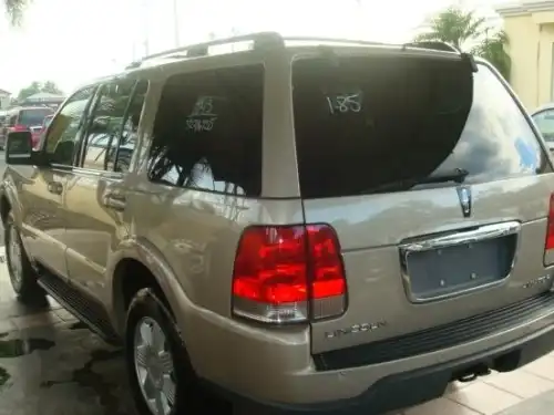 Lincoln Navigator2005