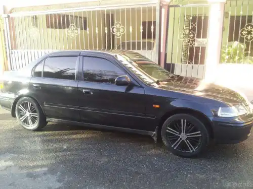 Liquidacion Camineta Tacoma 98, 1 Cabina, Honda Civic 2000, Coro
