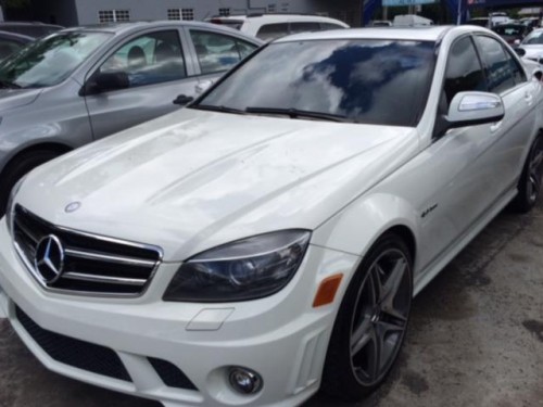 M-BENZ C63 AMG -44K MILLAS -2009