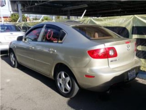 MAZDA 3 EXCELENTES CONDICIONES 