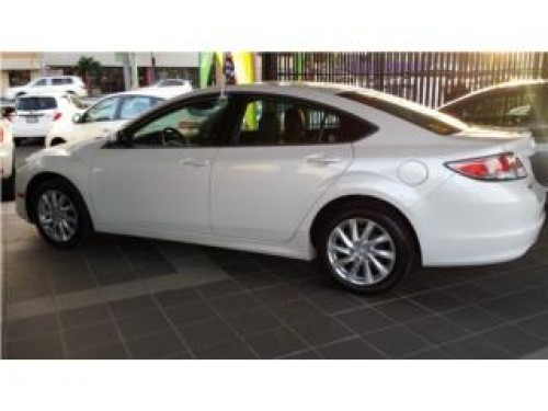 MAZDA 6 2012 BLANCO EXELENTE CONDICIONES