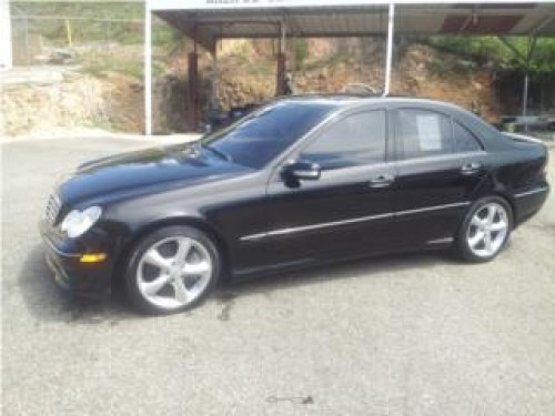 MERCEDES BENZ C230 NEGRO 66000 MILLAS