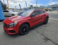 MERCEDES BENZ GLA-250 PANORAMICA