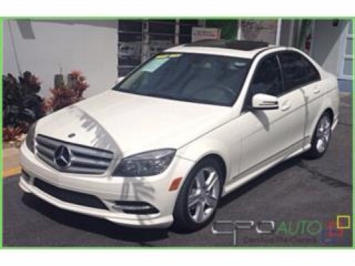 MERCEDES C300 2011 Como Nuevo