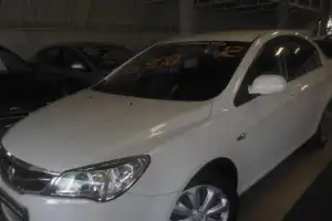 MG 350  2012